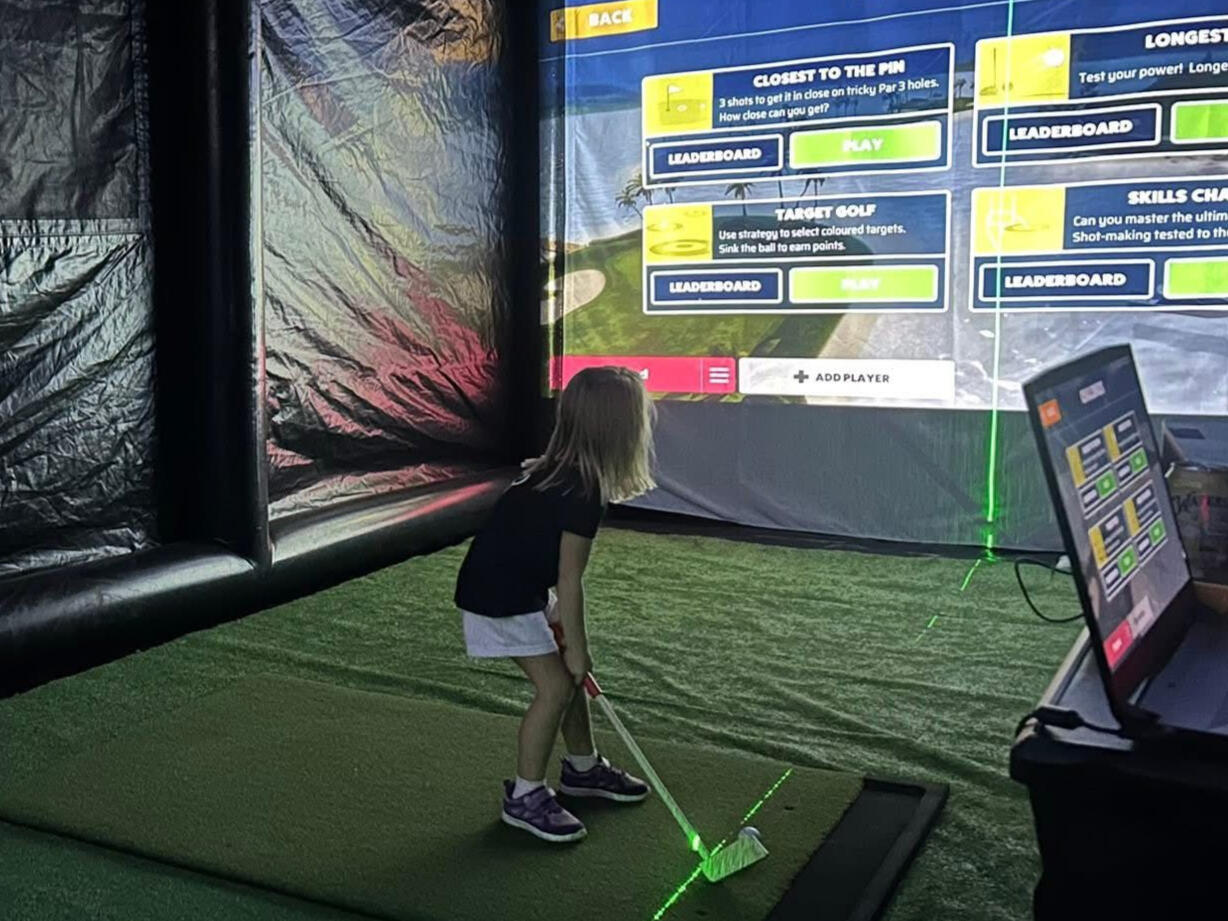 Mobile golf simulator at birthday in Central New York
